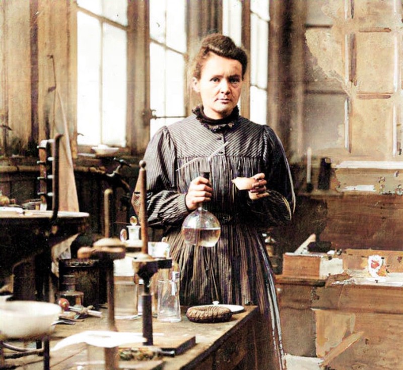 Figure 2: Marie Curie working in the laboratory.